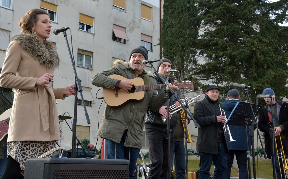 PULA, 31.12.2018. - ZADNJI DAN, TRZNICA VERUDA, DOCEK NOVE GODINE U PODNE, KLIZALISTE, GUSTAFISnimio Neven LAZAREVIC